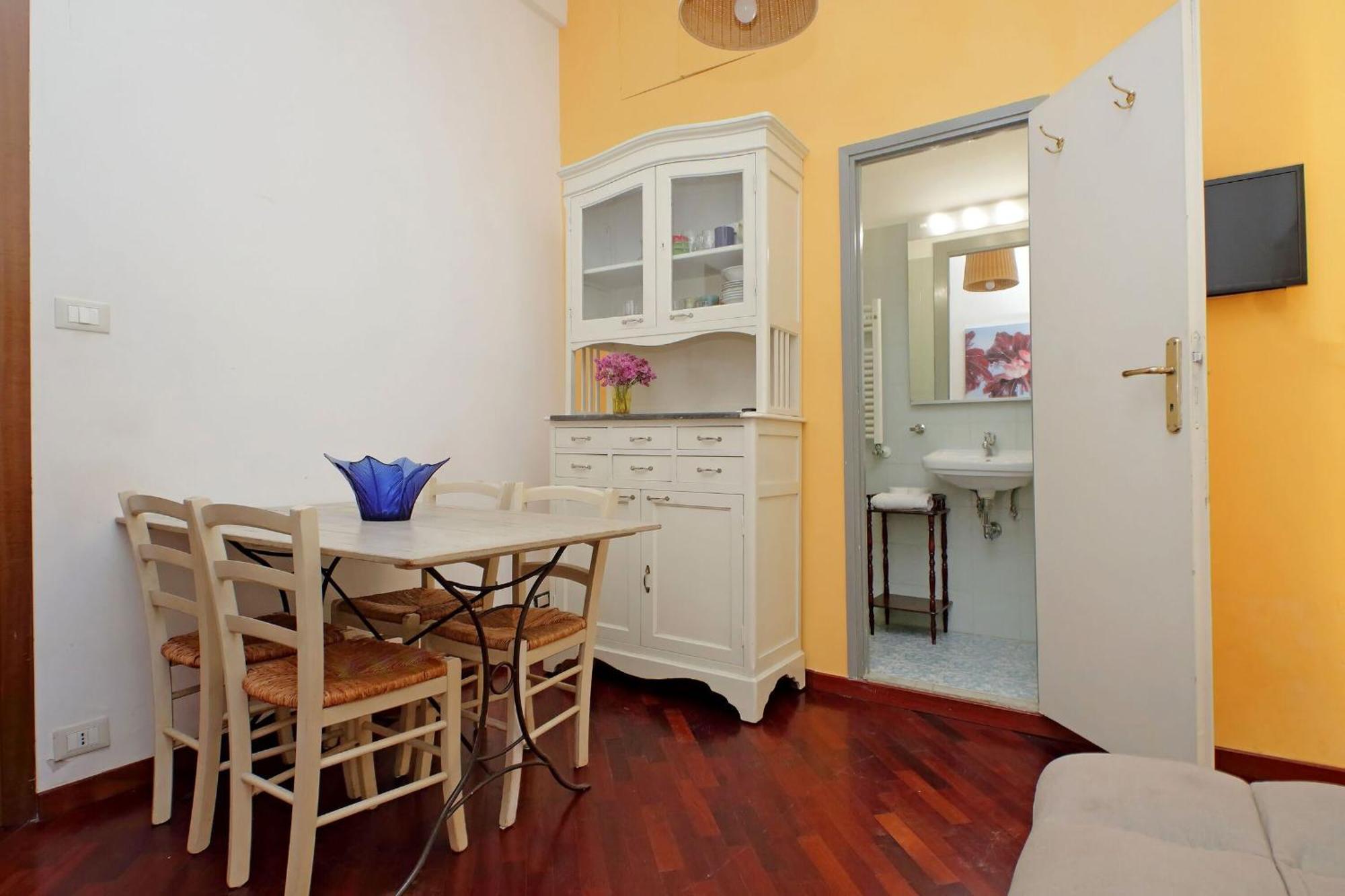 רומא 1 Bd With Balcony San Giovanni By Halldis מראה חיצוני תמונה