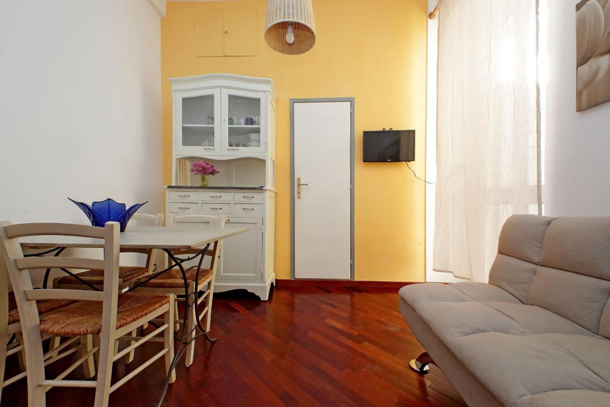 רומא 1 Bd With Balcony San Giovanni By Halldis מראה חיצוני תמונה
